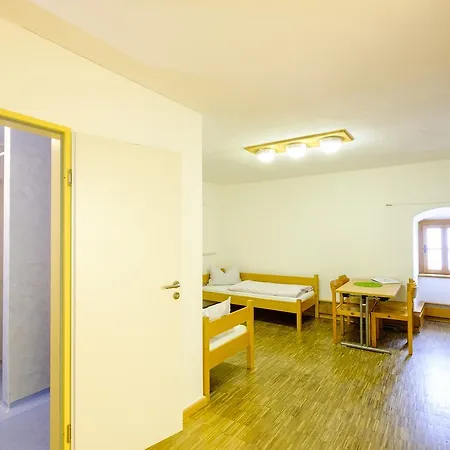 Hostel Jugendherberge Saldenburg *